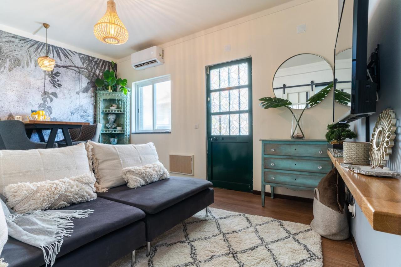 Arty Vintage Townhouse With Rooftop Shower & Sun Loungers Olhao Exterior photo
